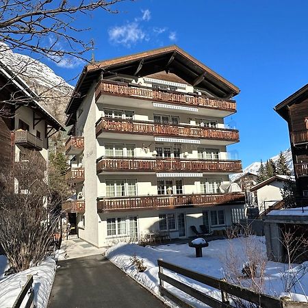 Luxury Chalets & Apartments By Mountain Exposure Цермат Екстериор снимка