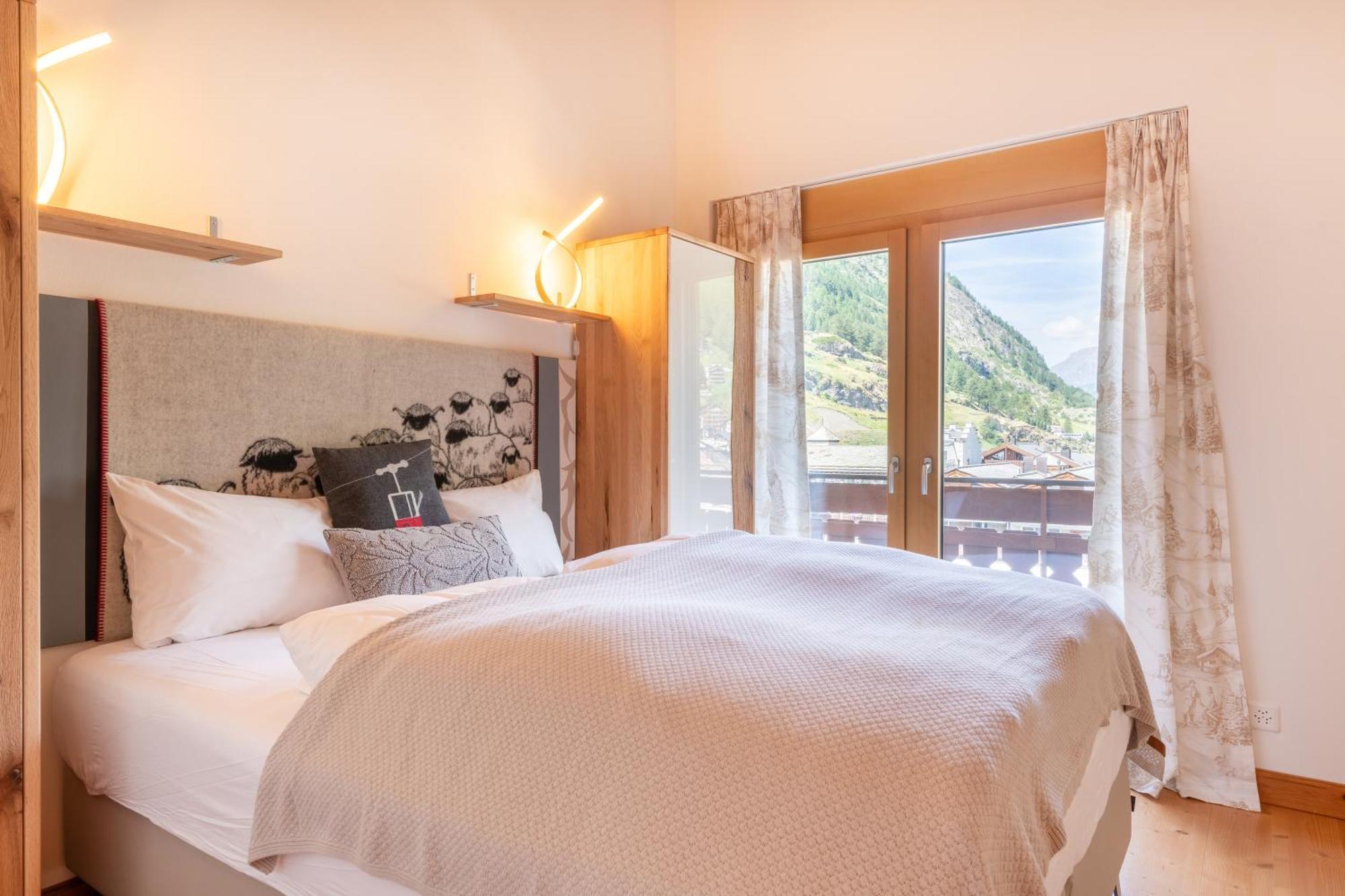 Luxury Chalets & Apartments By Mountain Exposure Цермат Стая снимка