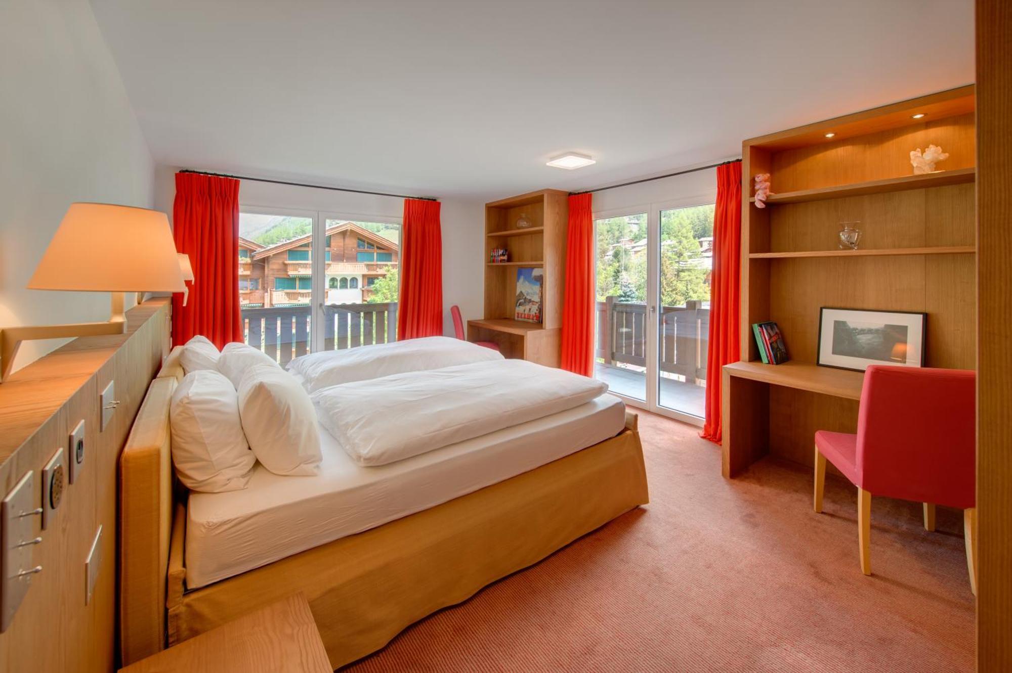 Luxury Chalets & Apartments By Mountain Exposure Цермат Екстериор снимка